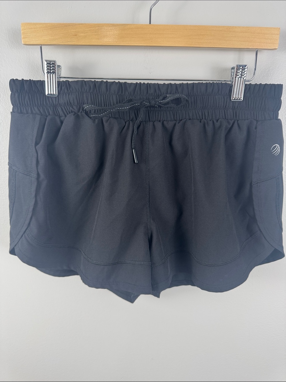 MPG Women’s Black Athletic Shorts - L